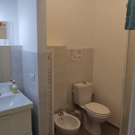 Holidays Via Colombo 32 Guest house La Spezia