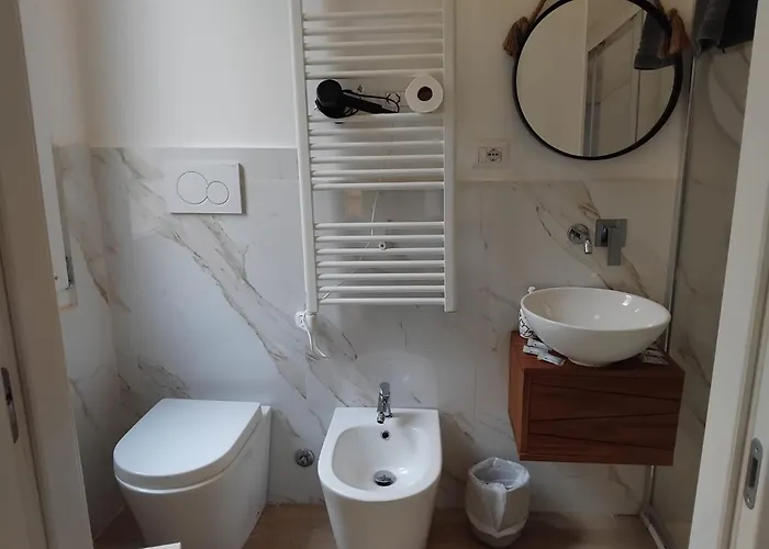 Holidays Via Colombo 32 3* La Spezia