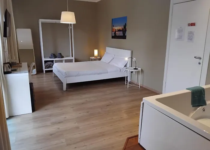 Holidays Via Colombo 32 Gasthof 3*